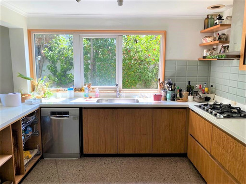 Venta Casa NO 4D Walk-in cl&oacute;set 3B 1E Campus Oriente - Providencia