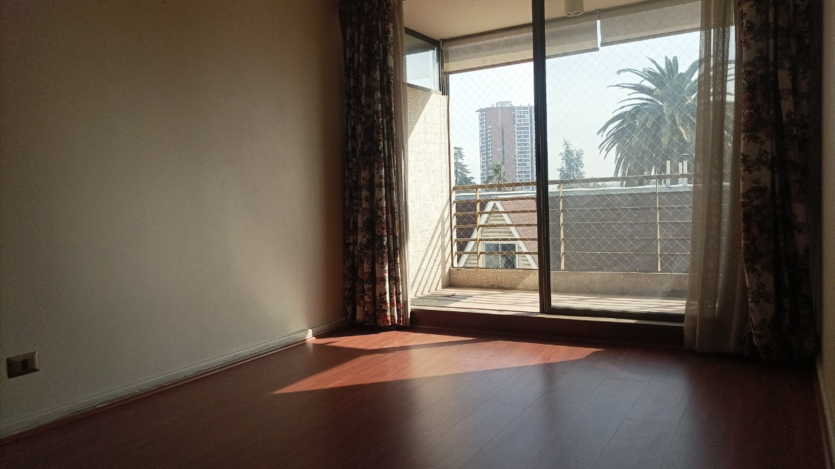 Venta Departamento NP 3D en suite Walk-in cl&oacute;set 2B 1E 1Bd Diagonal Oriente - &Ntilde;u&ntilde;oa