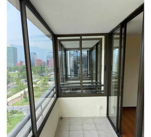 Arriendo Departamento NO 4D en suite Walk-in cl&oacute;set 3B 1E 1B Metro Escuela Militar - Las Condes