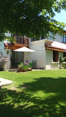 Venta Casa NO 5D en suite Walk-in cl&oacute;set 4B 3E 1B La Dehesa - Lo Barnechea