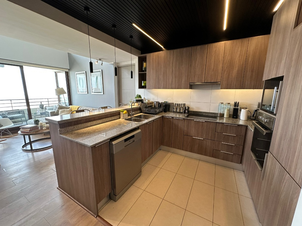 Venta Departamento SP 3D en suite Walk-in cl&oacute;set 4B 2E 1Bd Rotonda Atenas - Las Condes