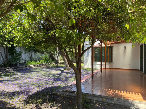 Venta Casa NOSP 3D en suite Walk-in cl&oacute;set 4B 4E 1B Metro Escuela Militar - Las Condes