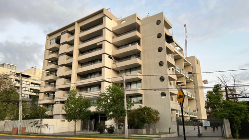 Arriendo Departamento NP 2D en suite 2B 1E Metro Hernando de Magallanes - Las Condes