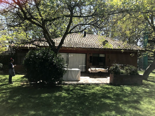 Arriendo Casa NOSP 3D en suite 2B 4E 1B Chicureo - Colina