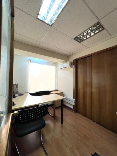 Arriendo Oficina 2B Los Leones - Providencia