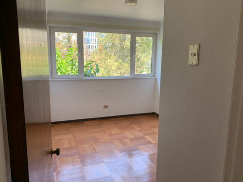 Venta Departamento NOSP 4D 2B 1E 1B Pedro de Valdivia Norte - Providencia