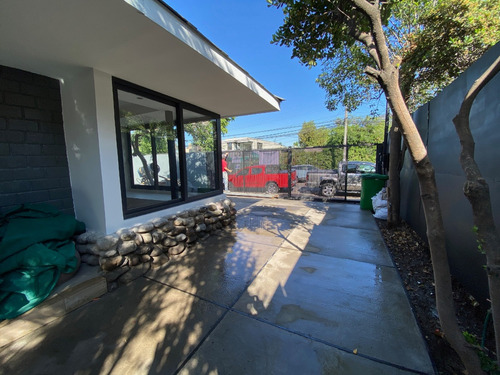 Venta Casa NO 3D 2B 2E 1B Juan XXIII - Vitacura