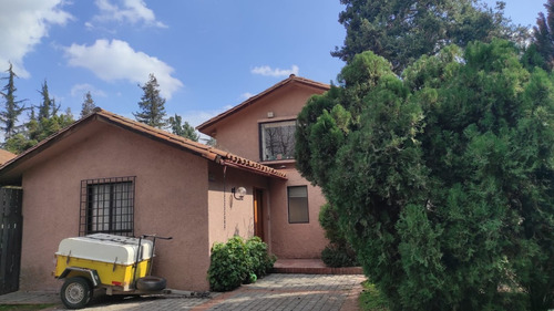 Venta Casa NP 4D en suite Walk-in cl&oacute;set 4B 2E 1B La Dehesa - Lo Barnechea