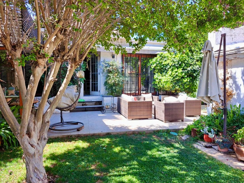 Arriendo Casa 3D 3B 6E 1B Metro Pr&iacute;ncipe de Gales - Country Club - La Reina