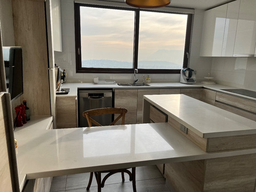 Arriendo Departamento P 4D en suite Walk-in cl&oacute;set 4B 3E 1B San Carlos de Apoquindo - Las Condes