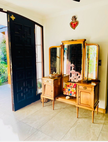 Venta Casa NO 6D en suite Walk-in cl&oacute;set 5B 2E 1B Los Dominicos - Las Condes