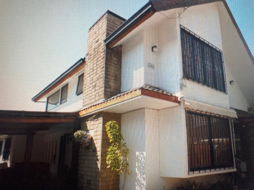 Venta Casa NP 5D en suite Walk-in cl&oacute;set 4B 4E 1B Metro Escuela Militar - Las Condes