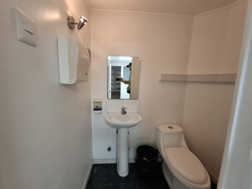 Arriendo Casa 7D 5B 3E 1B Metro Escuela Militar - Las Condes