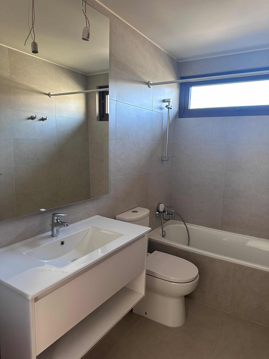 Arriendo Casa NP 3D en suite Walk-in cl&oacute;set 3B 3E Chicureo - Colina