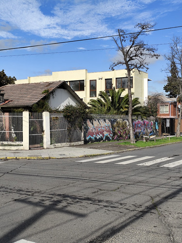 Venta Casa O 3D 4B 2E 1B Francisco de Villagra - La Reina