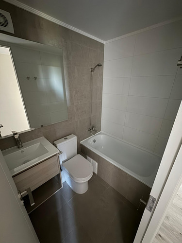 Arriendo Departamento S 2D en suite Walk-in cl&oacute;set 2B Plaza Ega&ntilde;a - &Ntilde;u&ntilde;oa