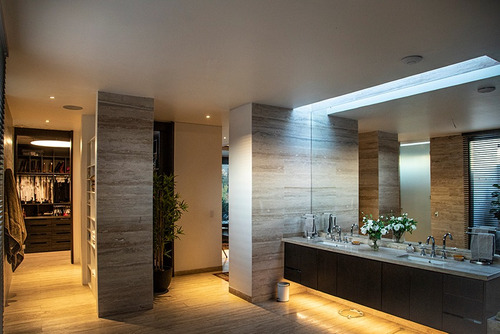 Venta Casa N 5D en suite Walk-in cl&oacute;set 6B 6E 2B La Dehesa - Lo Barnechea