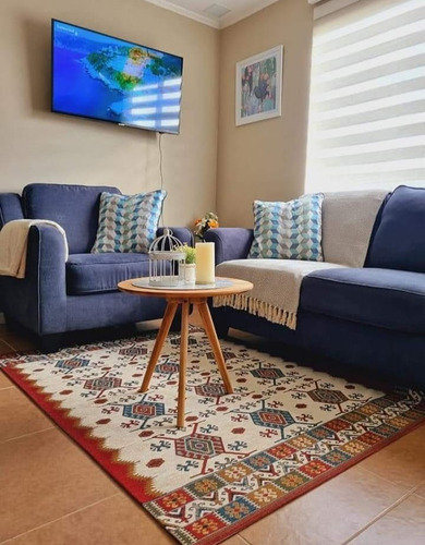 Venta Casa NO 2D 1B 1E  - Puerto Varas