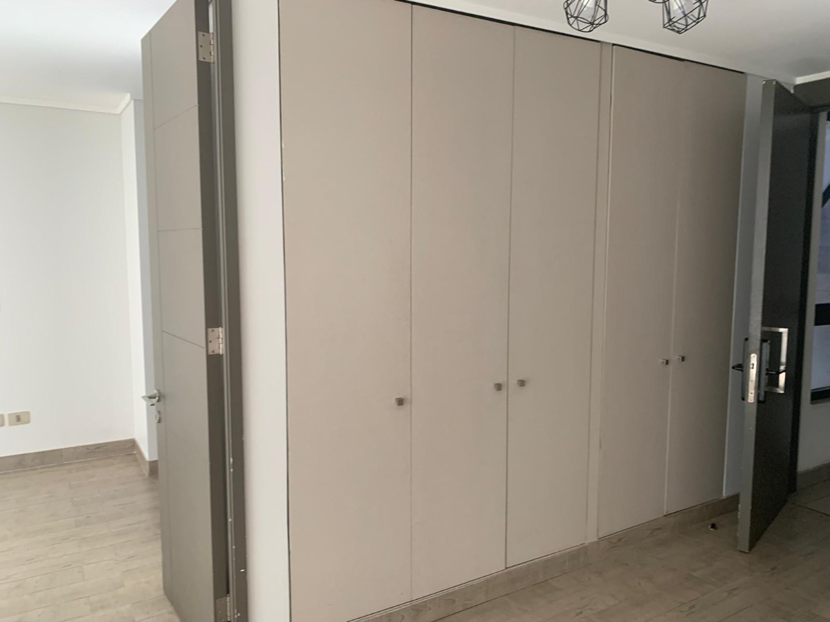 Venta Departamento NO 2D 2B 1E 1Bd Metro Hernando de Magallanes - Las Condes