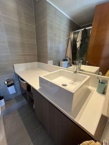 Arriendo Departamento SO 3D en suite Walk-in cl&oacute;set 2B 1E Campus Oriente - Providencia