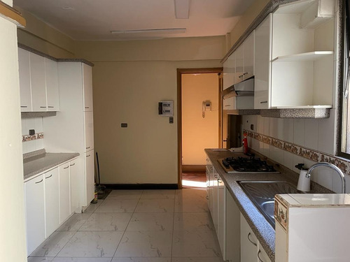 Arriendo Departamento N 4D 3B Plaza Italia - Providencia