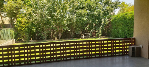 Venta Casa 4D 4B 2E Chicureo - Colina