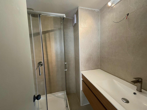 Arriendo Departamento SO 3D en suite 3B 1E 1B Barrio El Golf - Las Condes