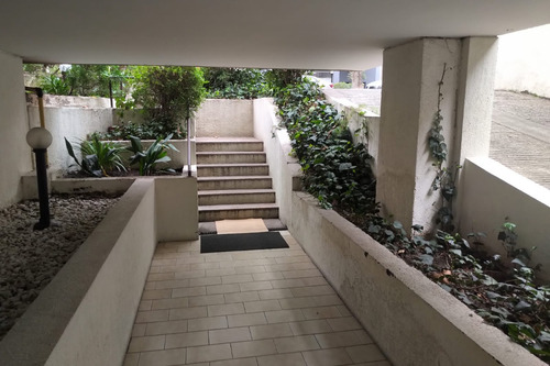 Venta Departamento NP 3D en suite 3B 1E 1B Barrio El Golf - Las Condes