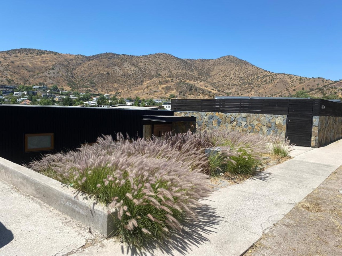 Venta Casa NO 4D en suite Walk-in cl&oacute;set 3B 2E 1Bd Chicureo - Colina