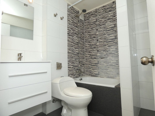 Arriendo Departamento NP 2D 1B 1E Barrio El Golf - Las Condes