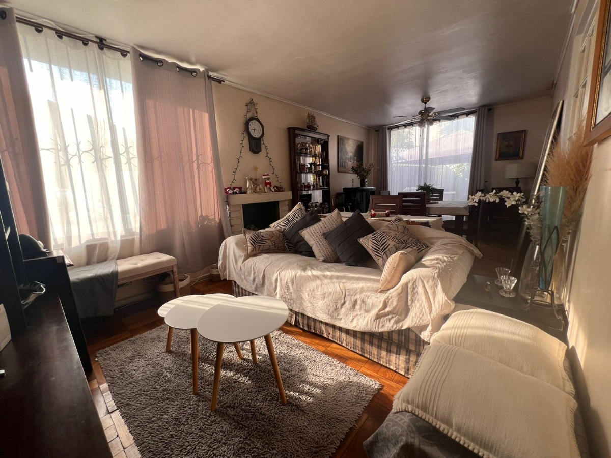 Venta Casa NO 3D 2B 1E 1Bd Metro Manquehue - Apumanque - Las Condes