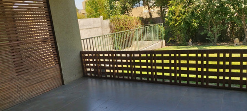 Venta Casa 4D 4B 2E Chicureo - Colina