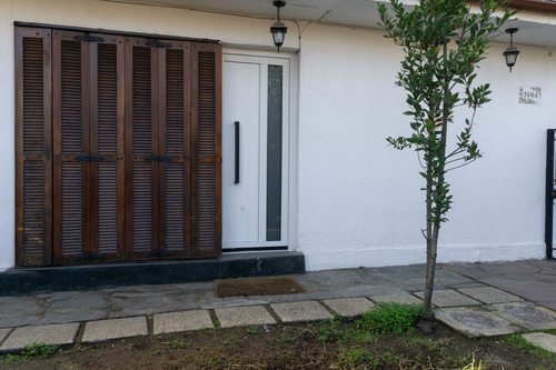 Arriendo Casa NP 3D 2B 3E 1B Blest Gana - La Reina