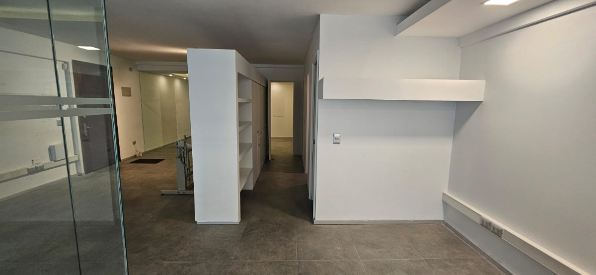 Venta Oficina P 2B 1E Barrio El Golf - Las Condes