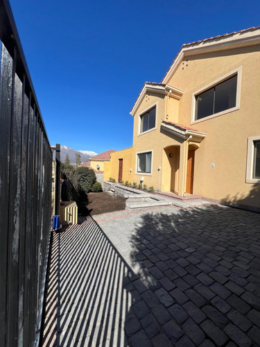 Venta Casa 4D 3B 2E 1B La Dehesa - Lo Barnechea