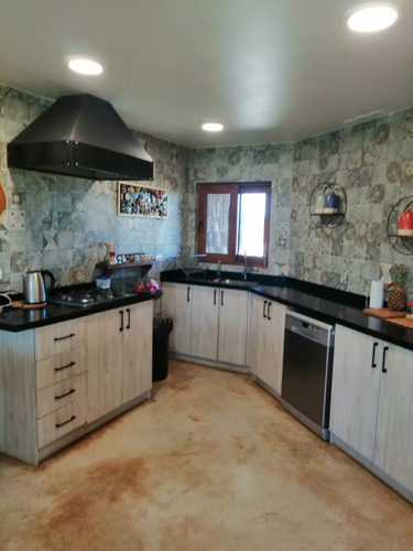 Venta Casa 4D 3B 1E Centro de Puerto Varas - Puerto Varas