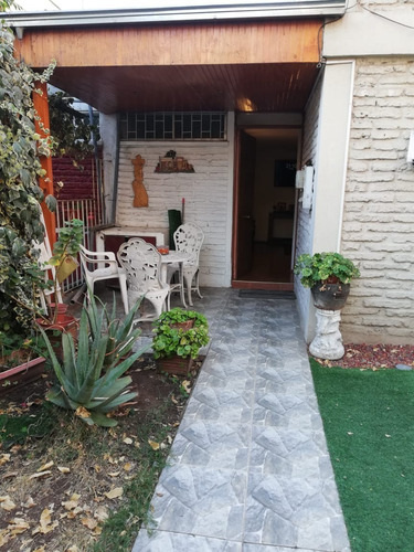 Venta Casa NO 5D 2B 1E 1B Estadio Nacional - &Ntilde;u&ntilde;oa