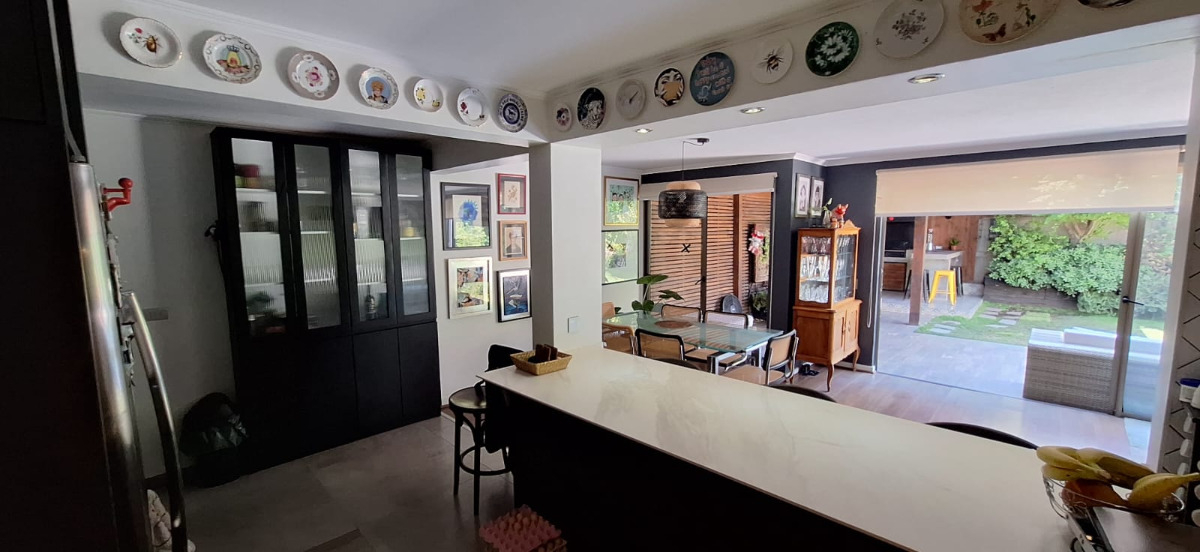 Venta Casa NO 5D 4B 3E 1Bd La Dehesa - Lo Barnechea