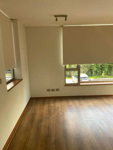 Arriendo Departamento SO 4D en suite Walk-in cl&oacute;set 4B 2E 1B Barrio El Golf - Las Condes