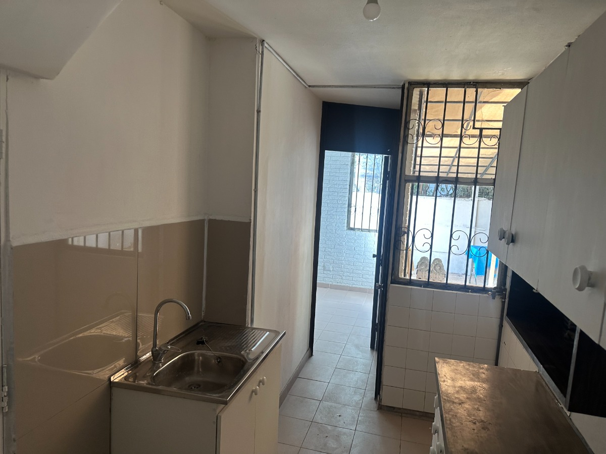 Arriendo Casa NO 4D Walk-in cl&oacute;set 3B 2E Metro Hernando de Magallanes - Las Condes