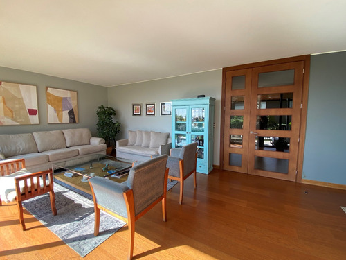 Venta Casa NO 5D 4B 2E 1B Chicureo - Colina