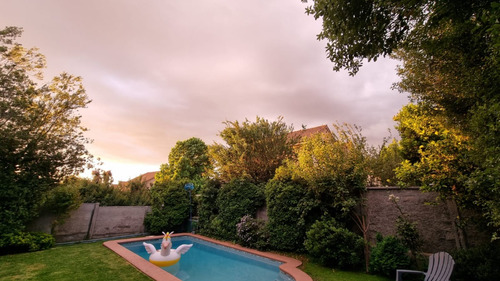 Venta Casa N 5D en suite Walk-in cl&oacute;set 5B 3E 1B San Carlos de Apoquindo - Las Condes