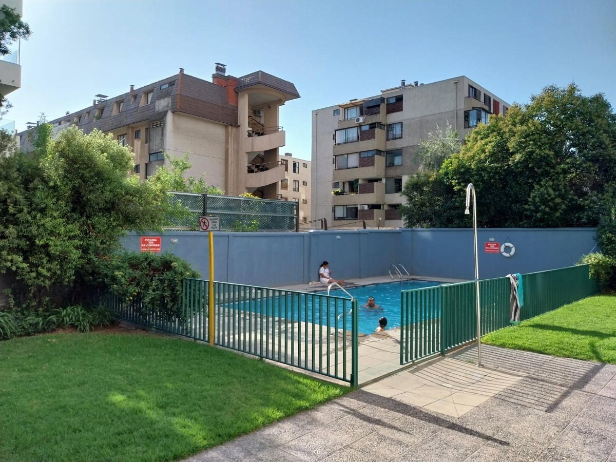 Venta Departamento O 3D en suite 2B 2E 1Bd In&eacute;s de Su&aacute;rez - Providencia