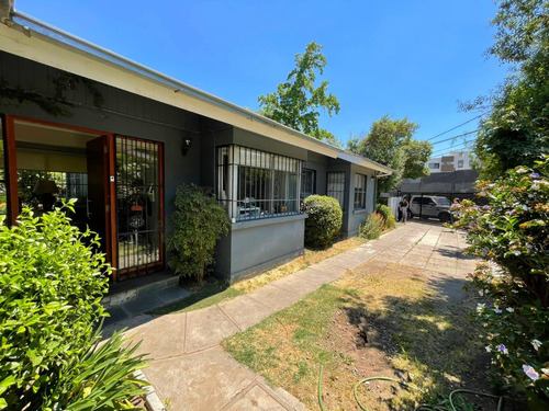 Arriendo Casa 4D en suite 3B 2E 1B La Dehesa - Lo Barnechea