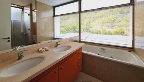 Venta Casa NP 5D en suite Walk-in cl&oacute;set 5B 3E 1B Los Trapenses - Lo Barnechea