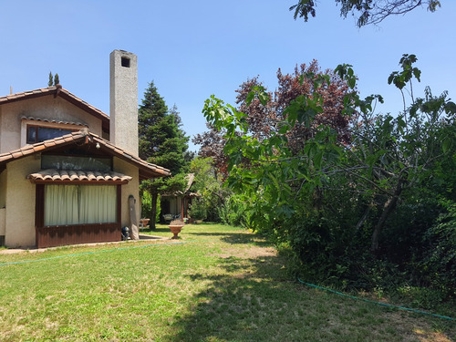 Venta Casa N 7D en suite Walk-in cl&oacute;set 5B 4E 1B El Array&aacute;n - Lo Barnechea