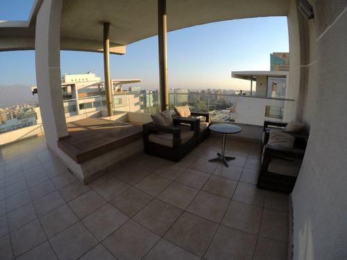 Arriendo Departamento N 2D en suite Walk-in cl&oacute;set 2B 2E 1B Parque Arauco - Las Condes