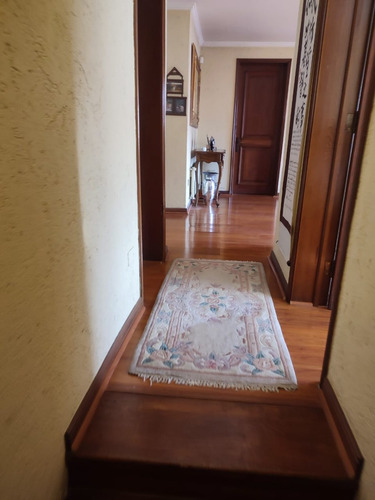 Venta Casa NO 6D en suite Walk-in cl&oacute;set 5B 3E 1B El Huinganal - Lo Barnechea