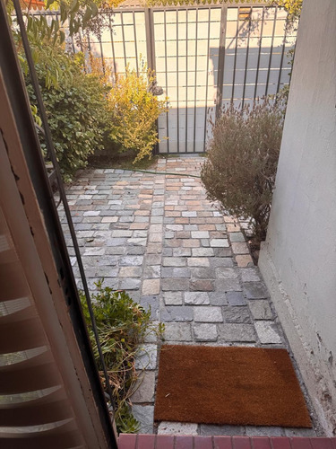 Arriendo Casa 3D 2B 2E 1B Rotonda Atenas - Las Condes