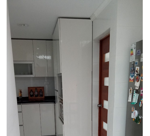 Venta Casa NP 5D en suite Walk-in cl&oacute;set 4B 2E Estoril - Las Condes